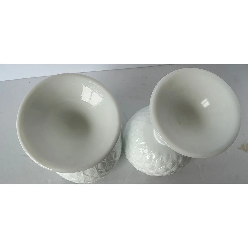 Vintage‎ Milk Glass Goblet Pair Diamond Starburst White 7.5in Mid Century